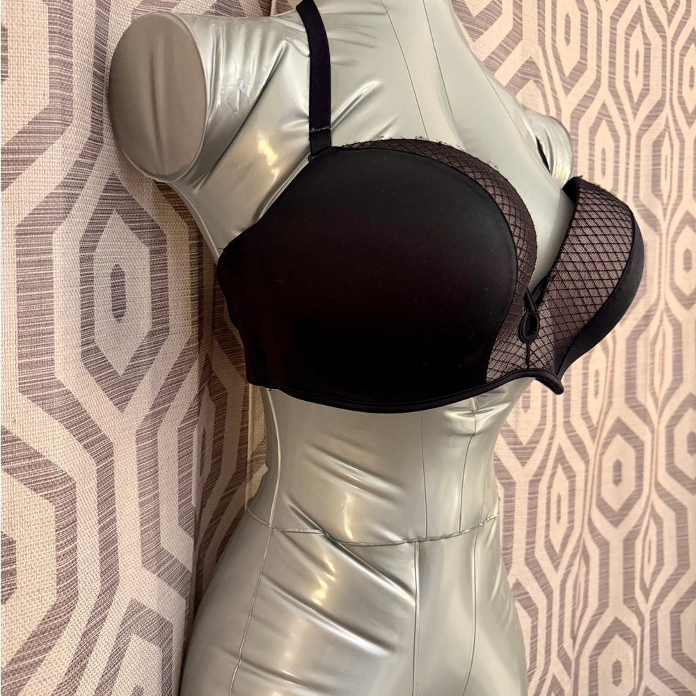 ☀️ Victoria's Secret Bombshell Strapless Padded Bra ☀️ 36 C - Picture 11 of 12